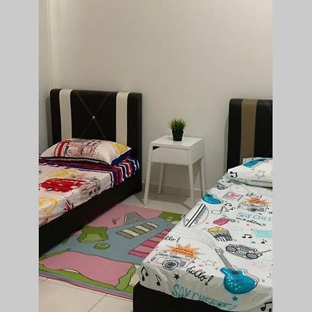 Si_Homestay4U Малакка Экстерьер фото